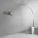 Lampada da terra Arco di Achille e Pier Giacomo Castiglioni per Flos, 1960 ca.