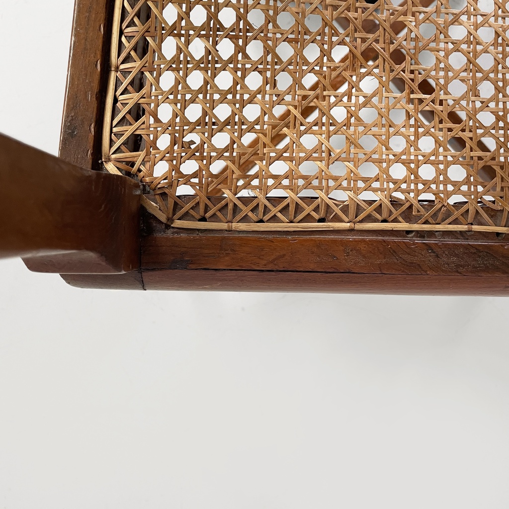 Sedia a pozzetto in legno e paglia, 1930 ca.