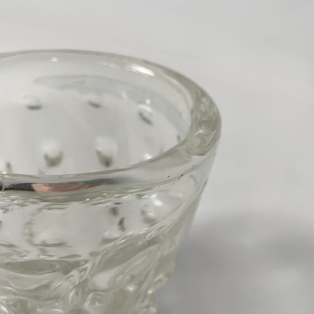 Vaso in vetro lavorato, 1950 ca.