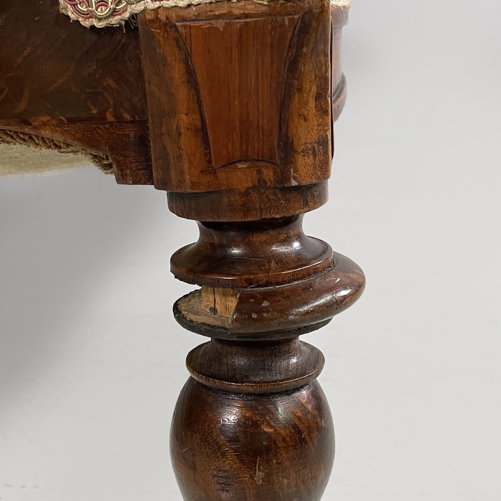 Divano in tessuto e legno, 1930 ca.