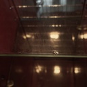 Mobile bar con lampada in legno, vetro e specchio, 1930 ca.