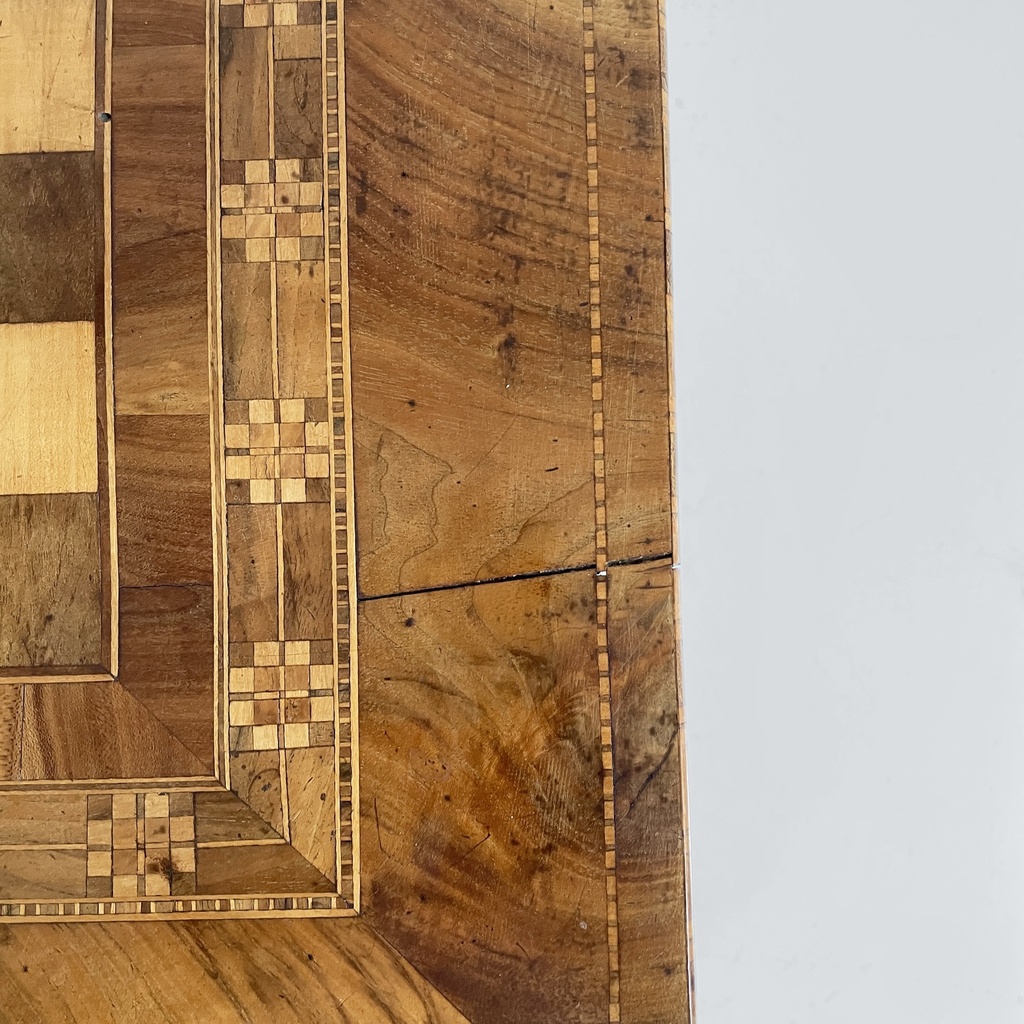 Tavolo scacchiera in legno, 1930 ca.