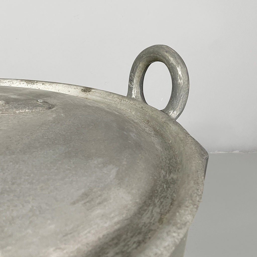 Pentola con coperchio in alluminio, 1930 ca.