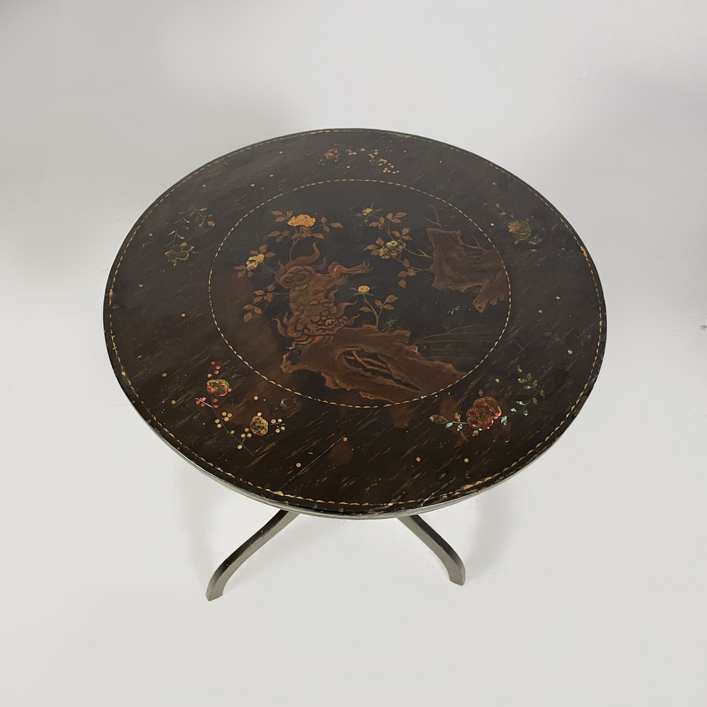 Tavolo da pranzo in legno lavorato, 1930 ca.