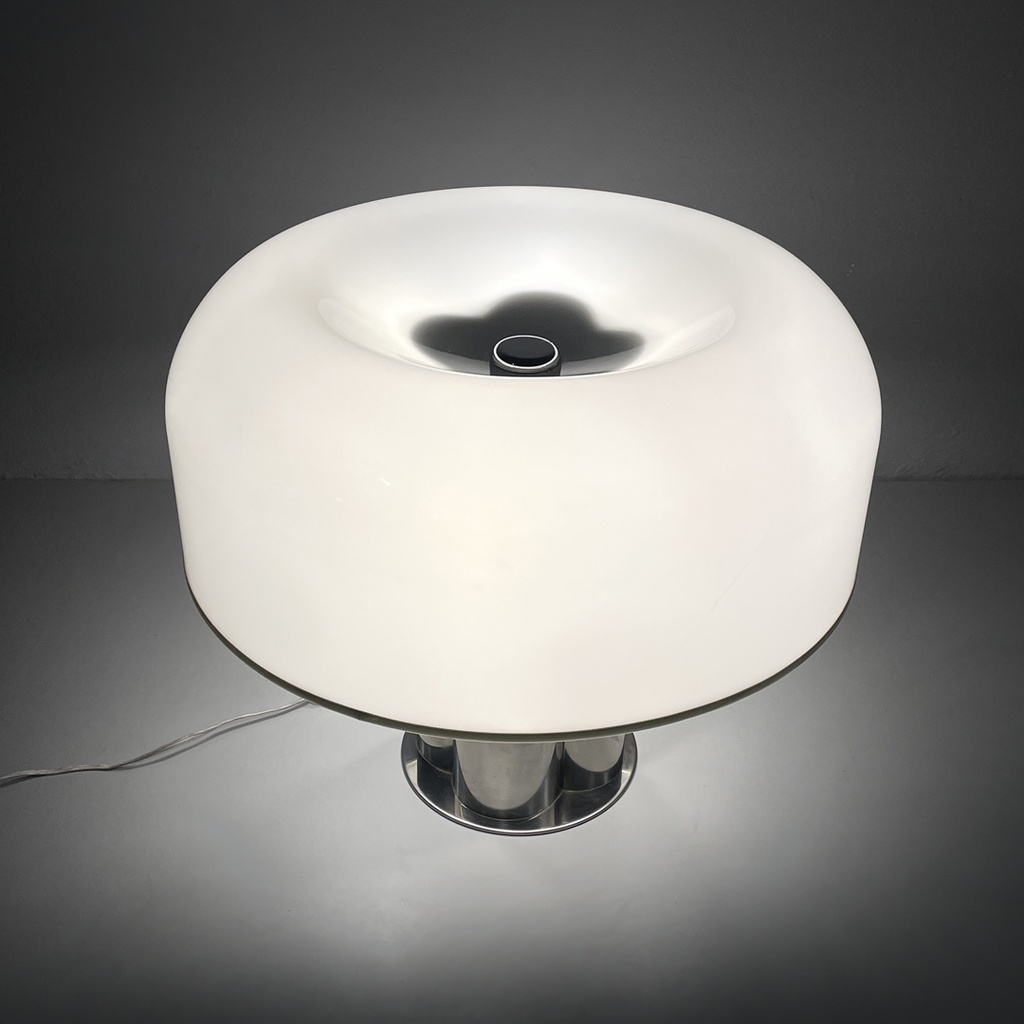 Lampada da tavolo di Harvey Guzzini per Guzzini, 1960s