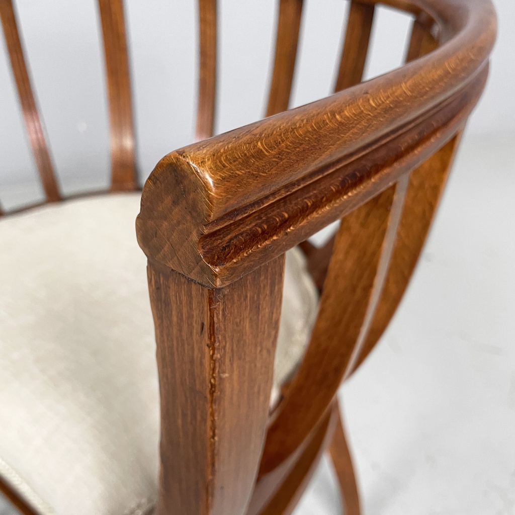 Sedia a pozzetto in legno e tessuto, 1930 ca.