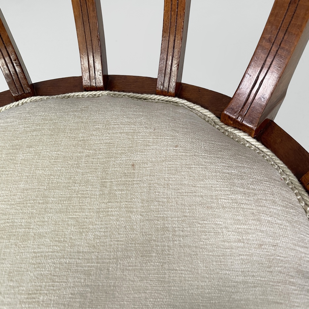 Sedia a pozzetto in legno e tessuto, 1930 ca.