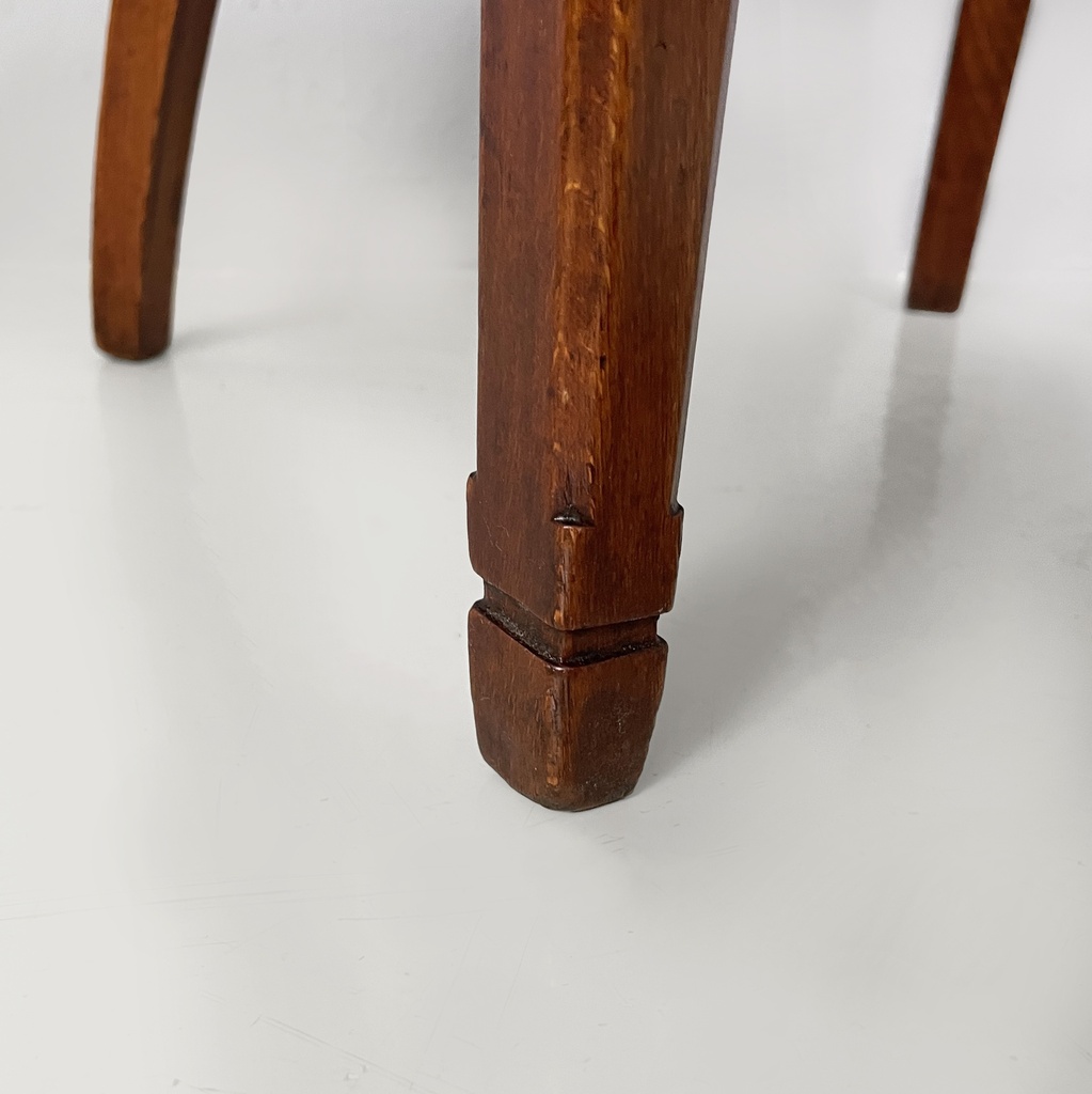 Sedie a pozzetto in legno e tessuto bianco, 1930 ca.