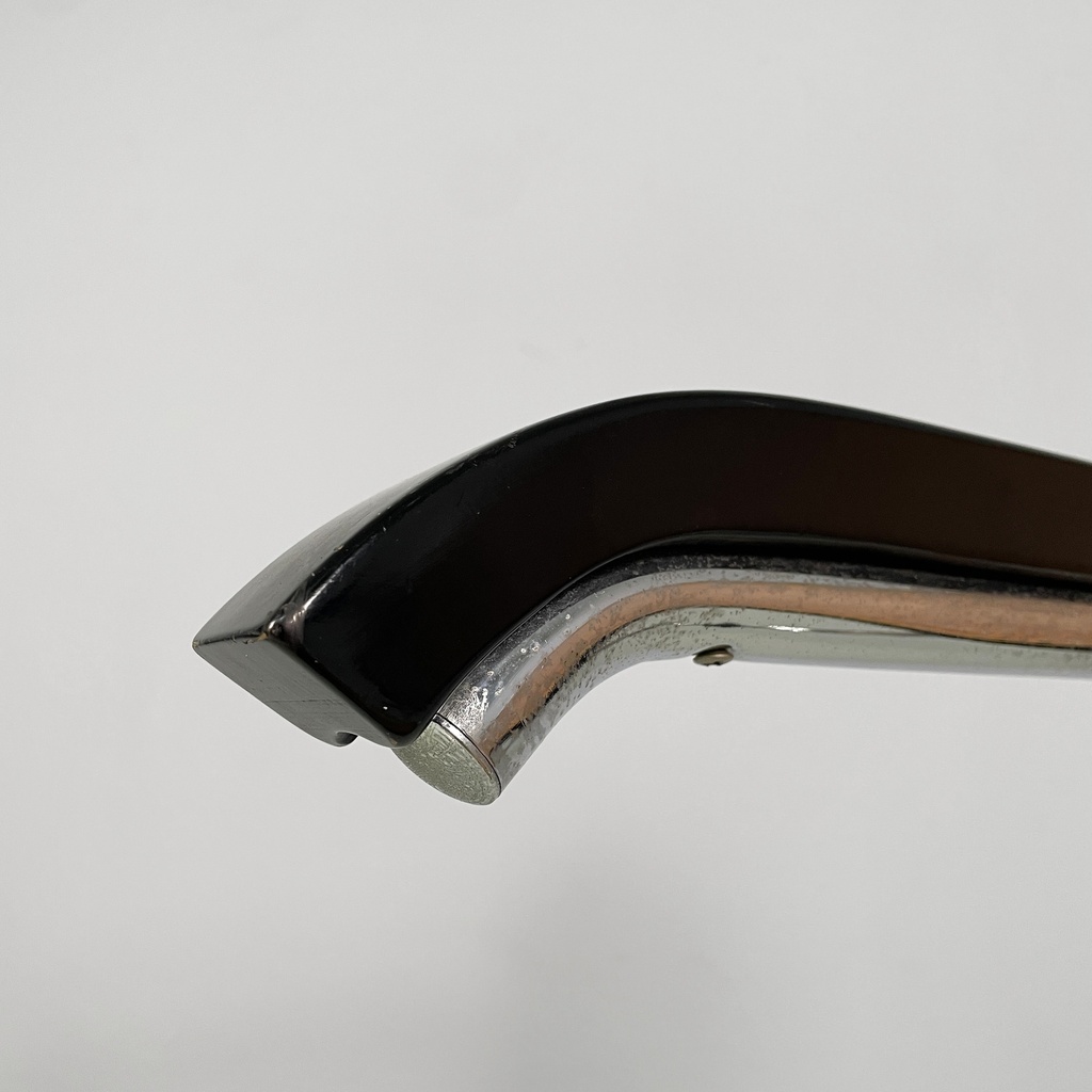 Sedia in paglia, legno nero e acciaio, 1960 ca. 