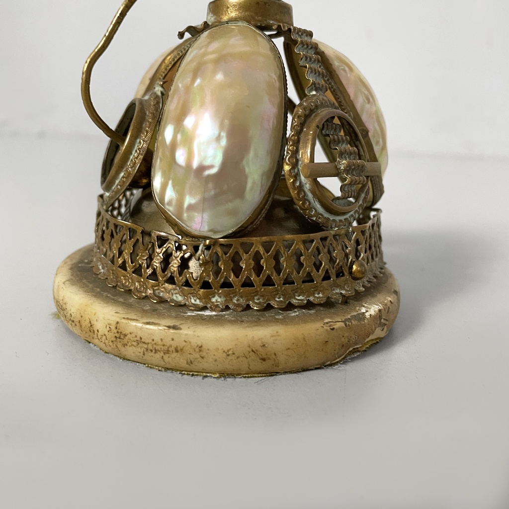 Campanella da hotel in madreperla e ottone, metà 1800 ca.