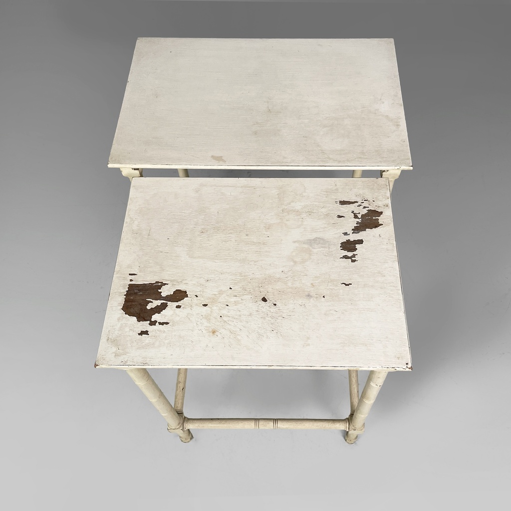 Tavoli da caffè in legno bianco, 1940 ca.