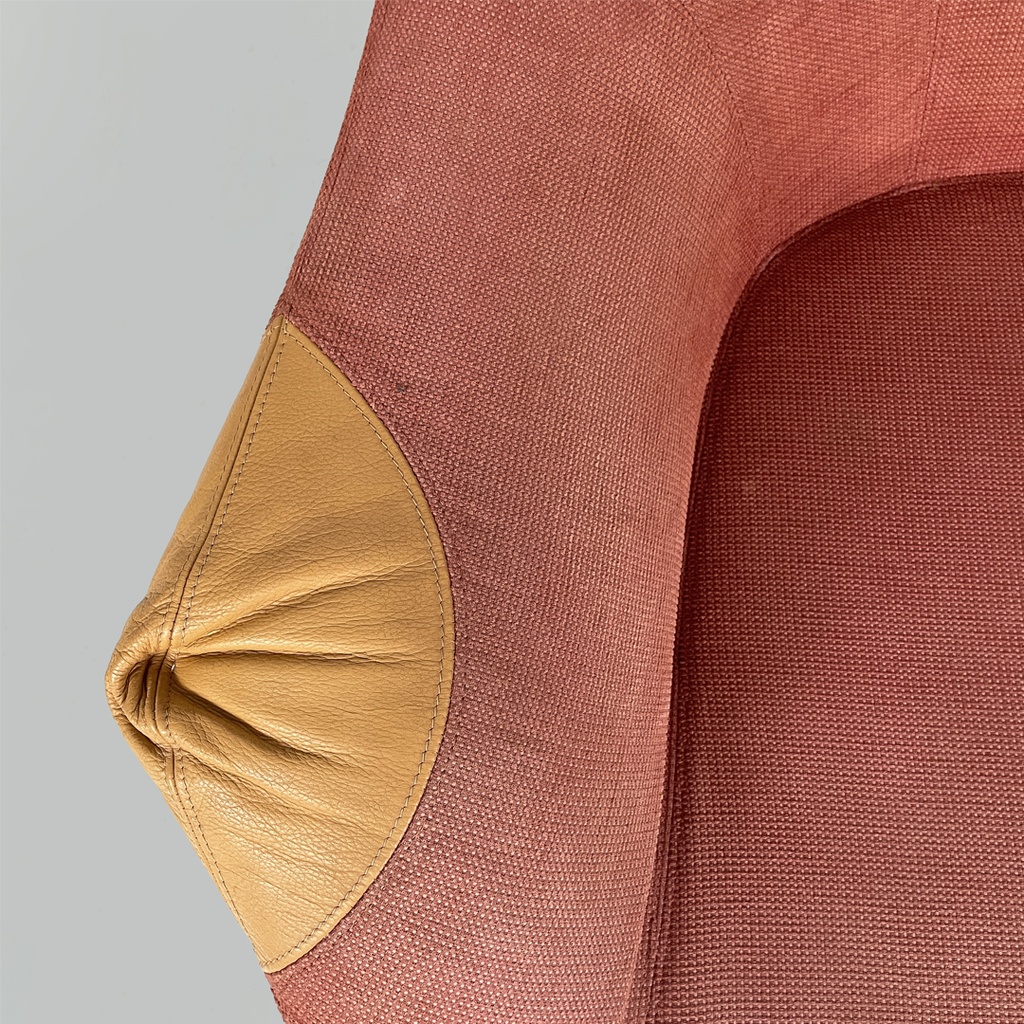 Poltrona con poggiapiedi Hal di Marc Sadler per Cassina, 1990 ca. 