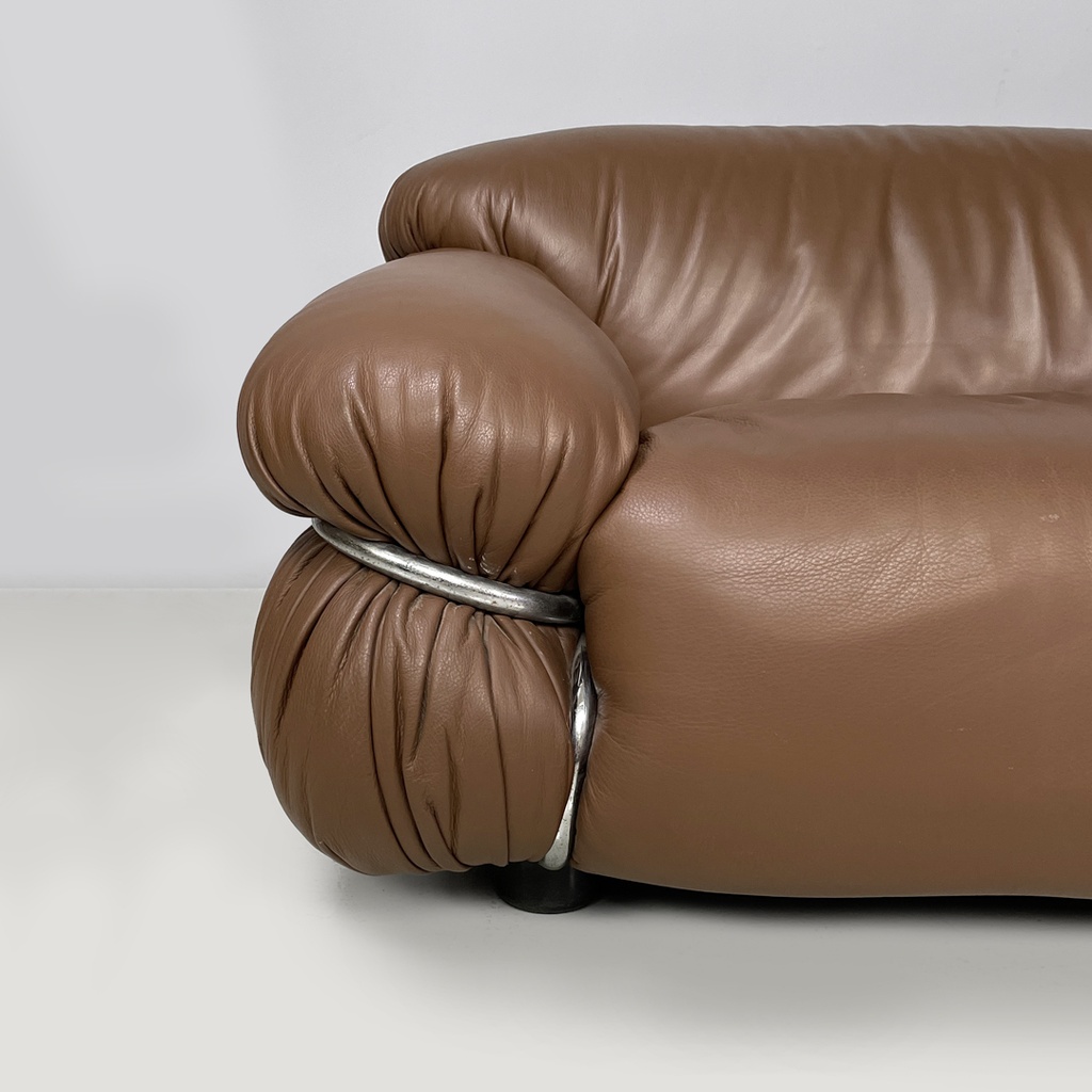 Divano Sesann di Gianfranco Frattini per Cassina, 1970 ca.