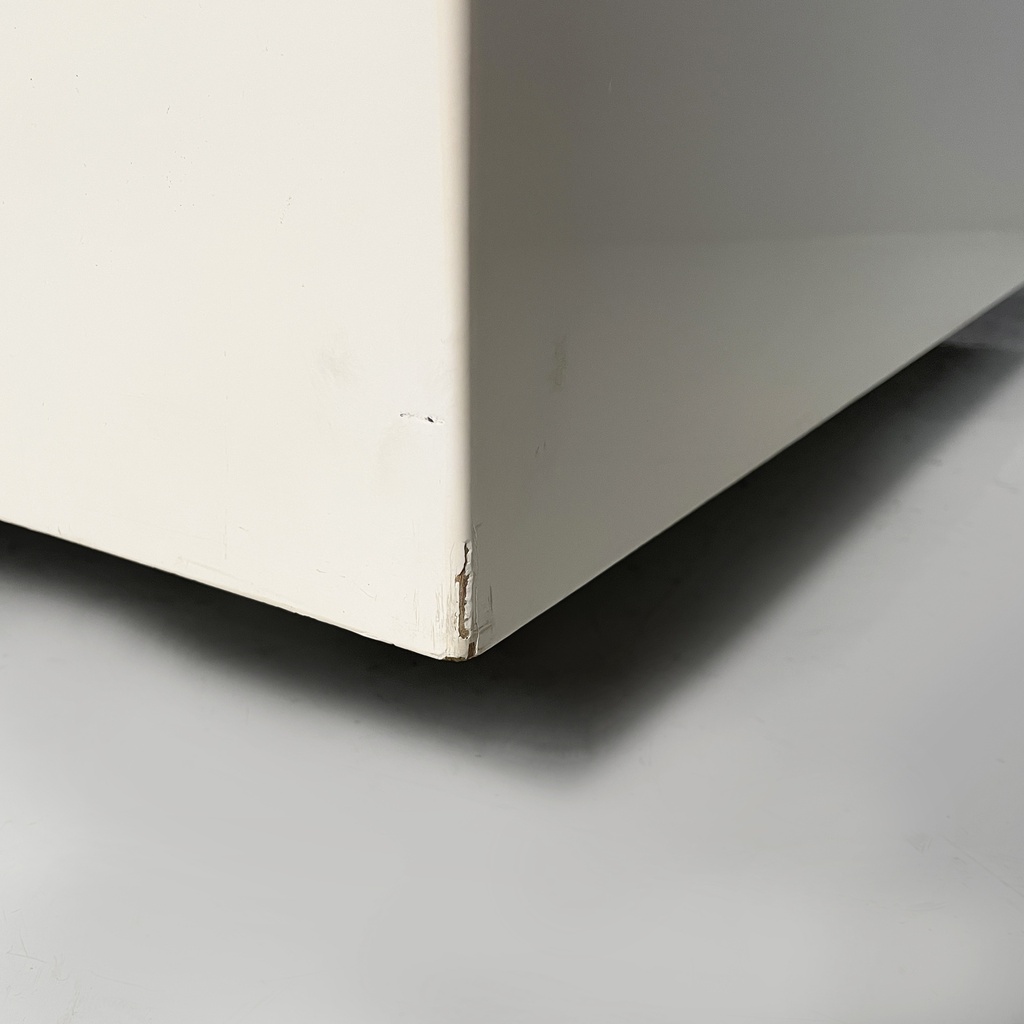 Divano Saratoga di Massimo e Lella Vignelli per Poltronova, 1980 ca.