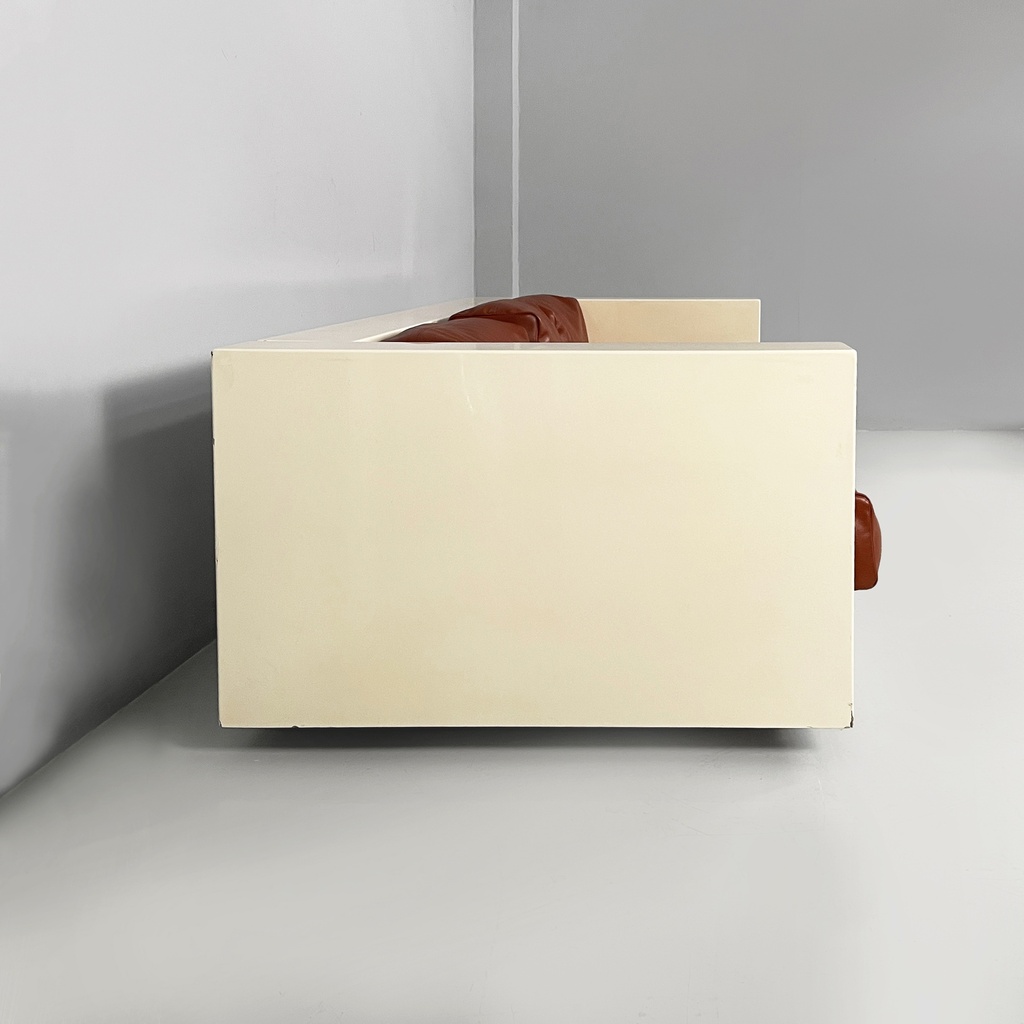 Divano Saratoga di Massimo e Lella Vignelli per Poltronova, 1980 ca.