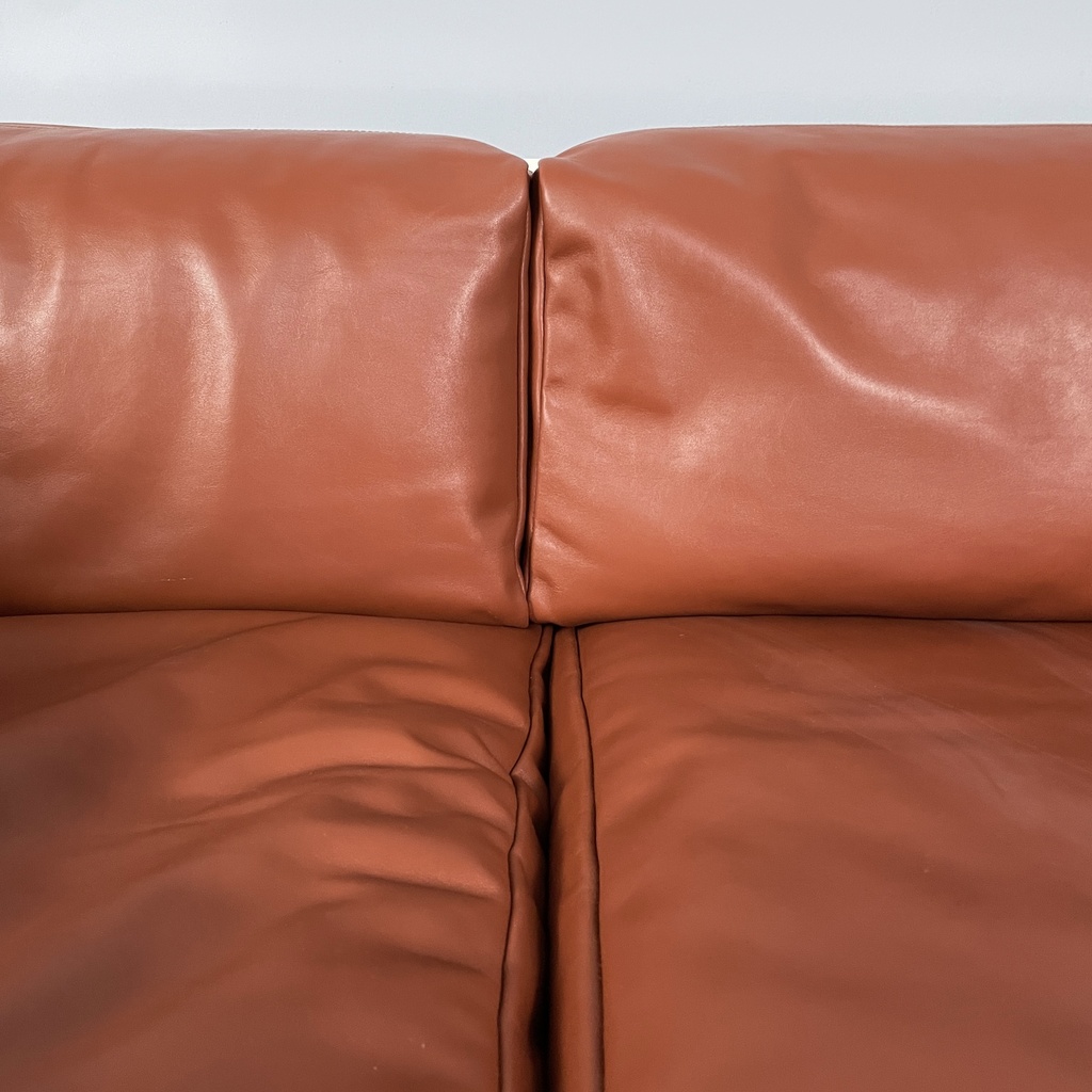 Divano Saratoga di Massimo e Lella Vignelli per Poltronova, 1980 ca.