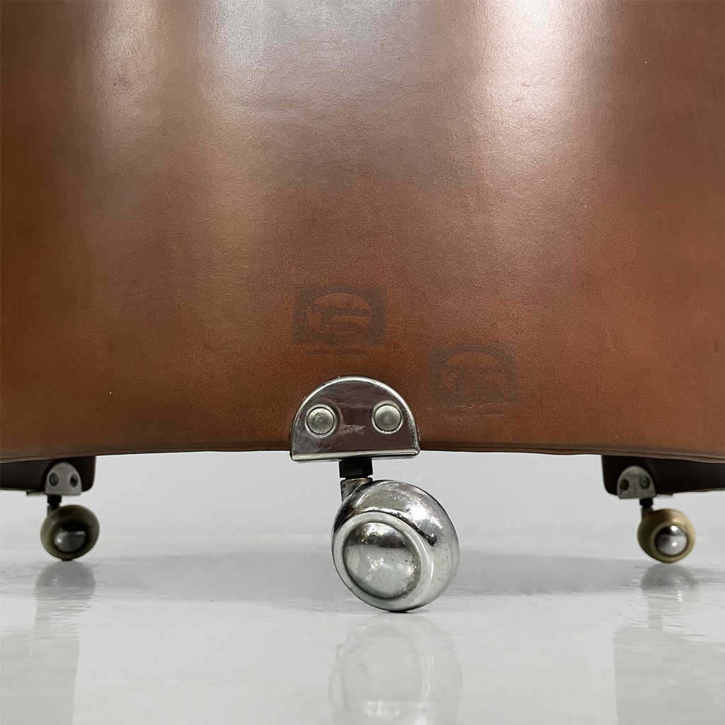 Poltrona di Luigi Massoni per Poltrona Frau, 1960 ca. 