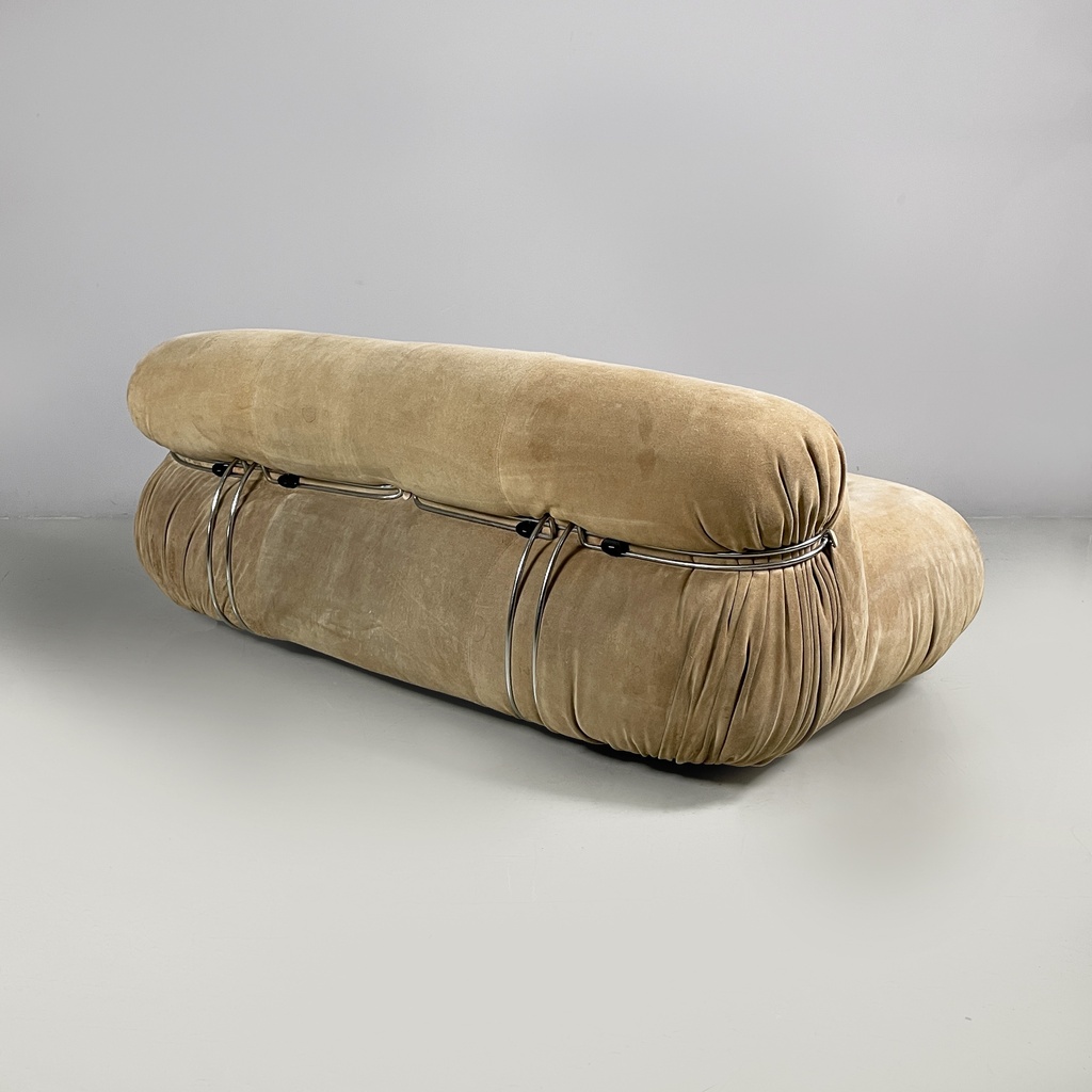 Divano Soriana di Afra e Tobia Scarpa per Cassina, 1970 ca. 