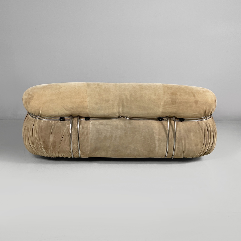 Divano Soriana di Afra e Tobia Scarpa per Cassina, 1970 ca. 