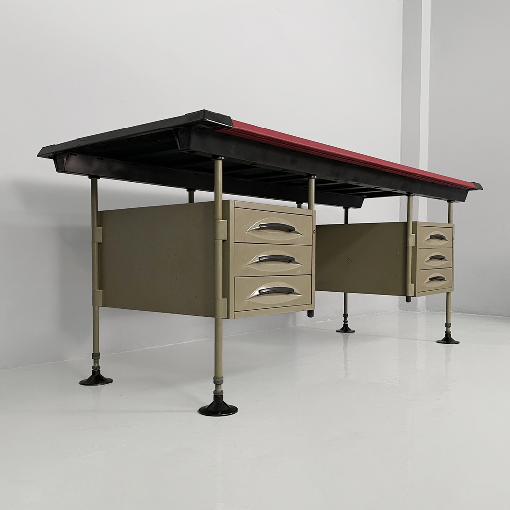 Scrivania Spazio di BBPR per Olivetti, 1960 ca. 