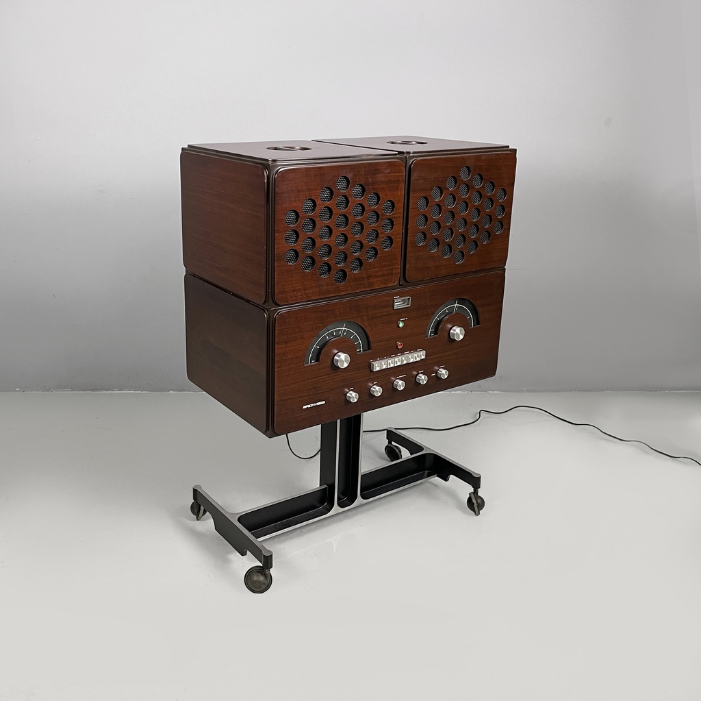 Radiofonografo RR126 e giradischi di Achille e Pier Giacomo Castiglioni per Brionvega, 1960 ca.