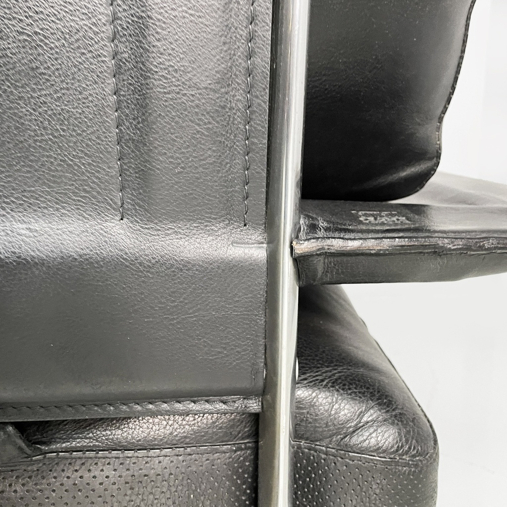 Divano Diesis di Antonio Citterio e Paolo Nava per B&B Italia, 1980 ca.