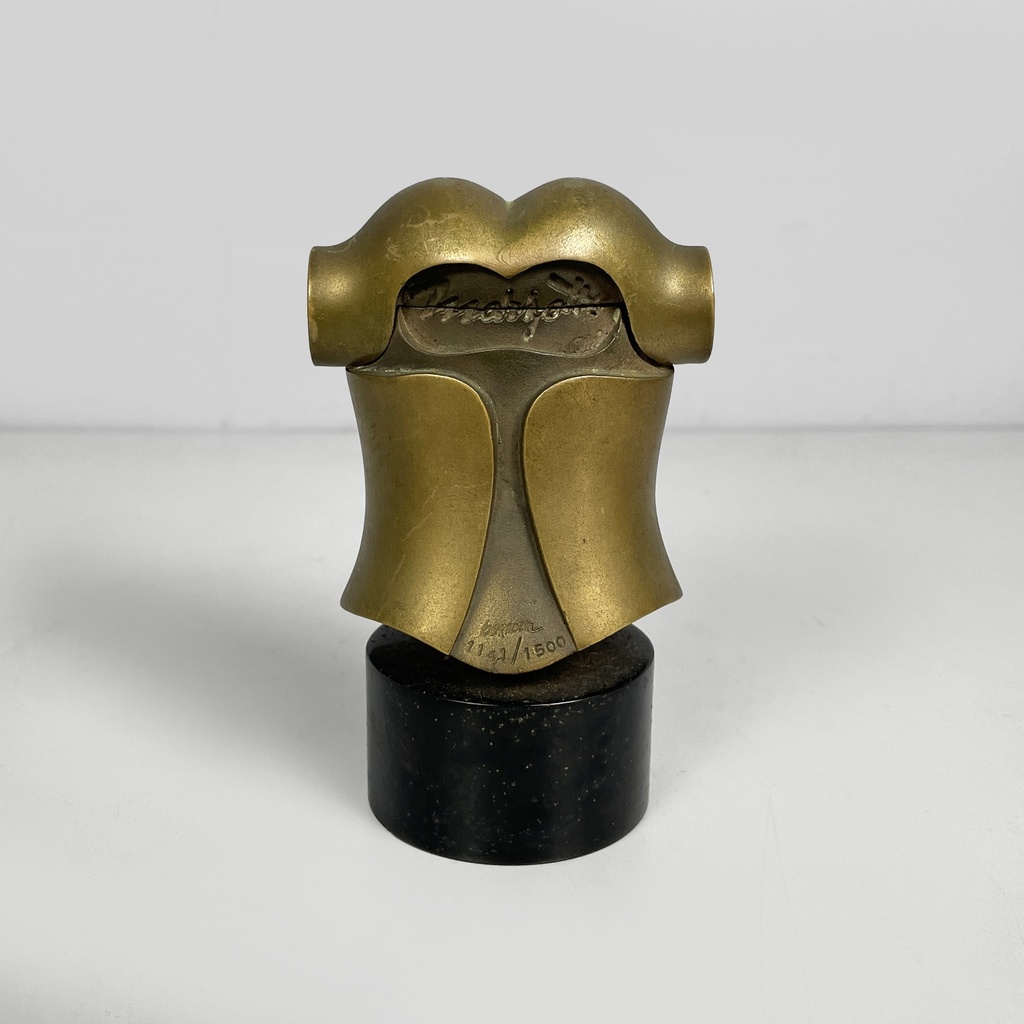 Scultura Torso Marzotto di Miguel Berrocal, 1986