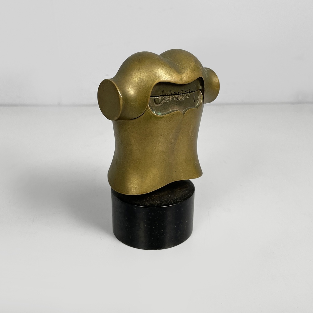 Scultura Torso Marzotto di Miguel Berrocal, 1986
