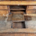 Cassettiera a ribalta in legno, 1700 ca.