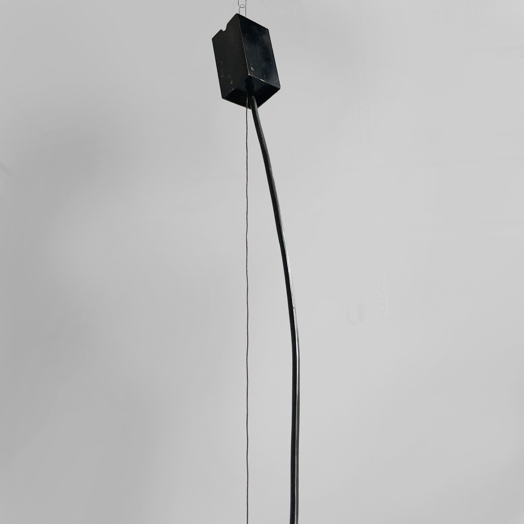 Lampadario in vetro arancione e metallo bianco, 1970 ca.