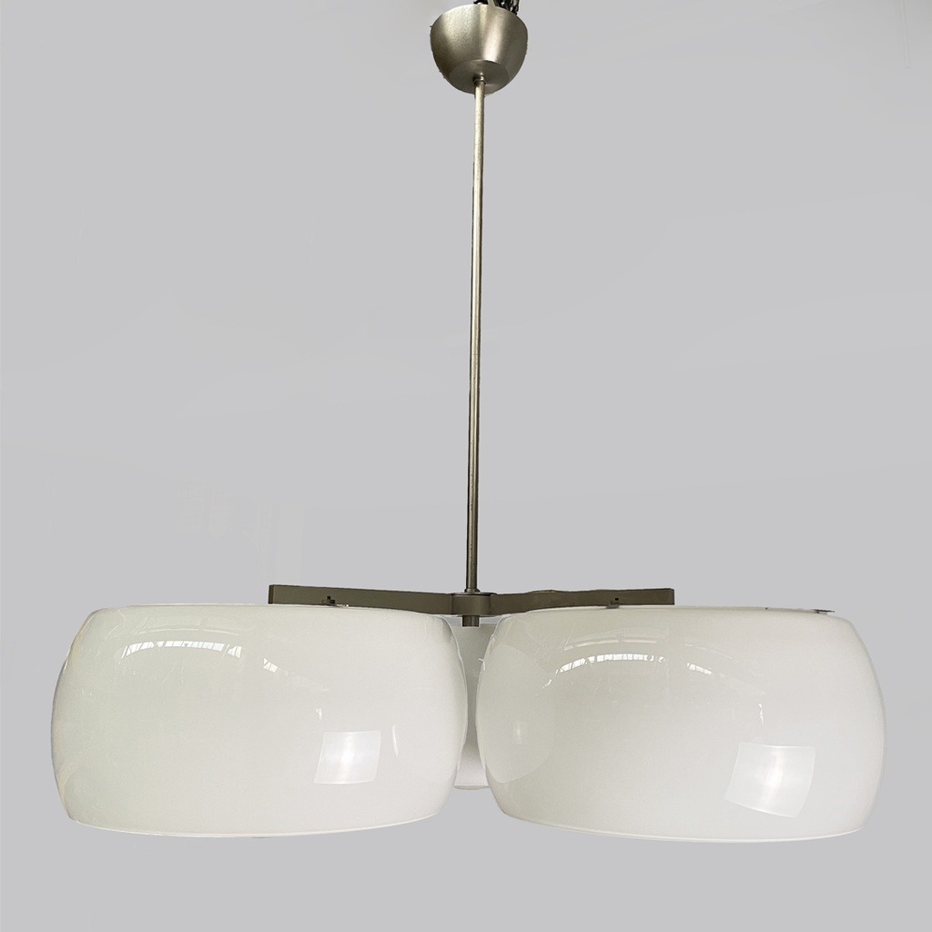 Lampadario Triclinio di Vico Magistretti per Artemide, 1970 ca.