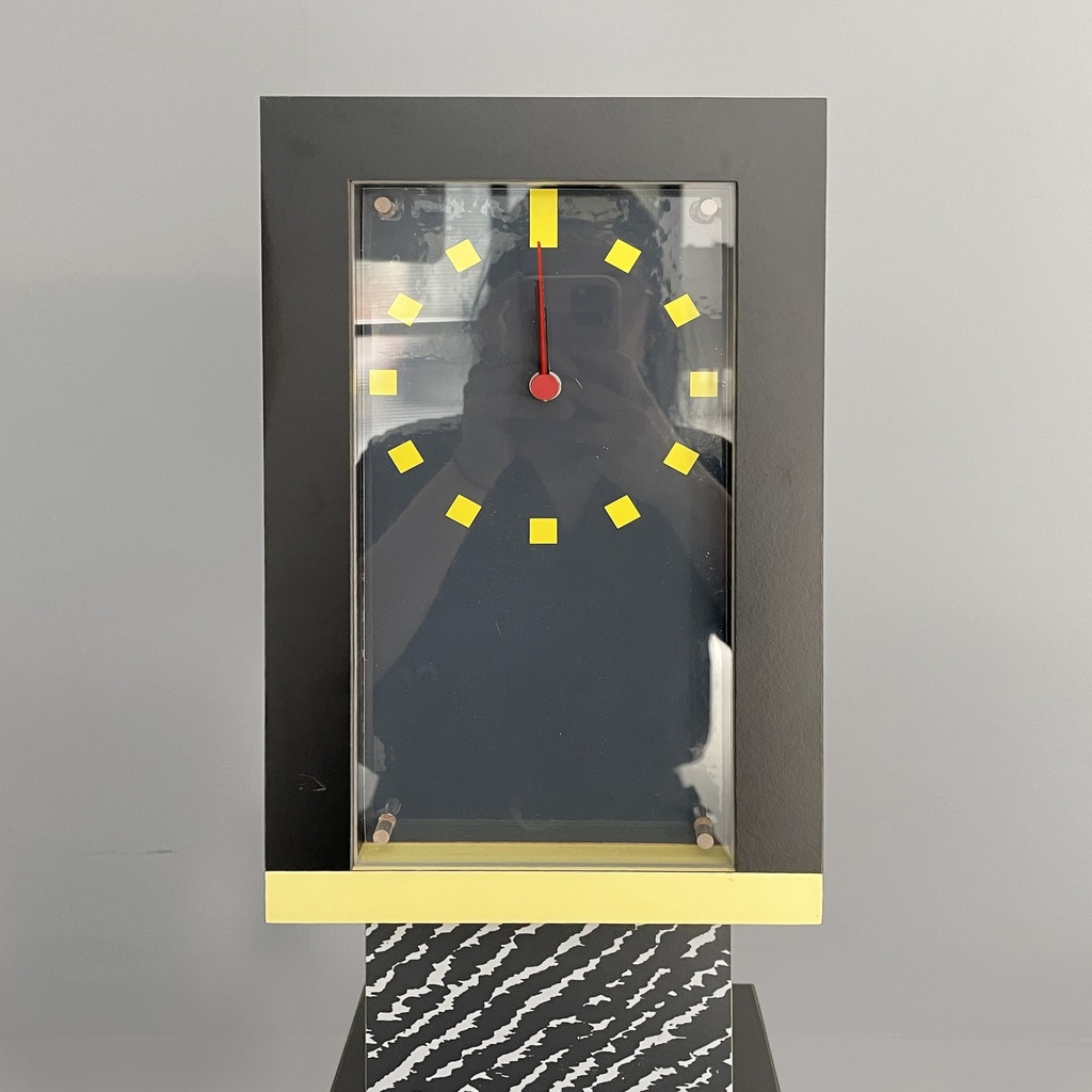 Orologio da tavolo Metropole di George J. Sowden per Memphis, 1982