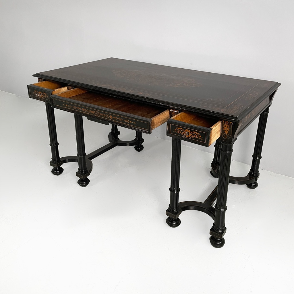 Scrivania in legno intarsiato, metà 1800 ca.
