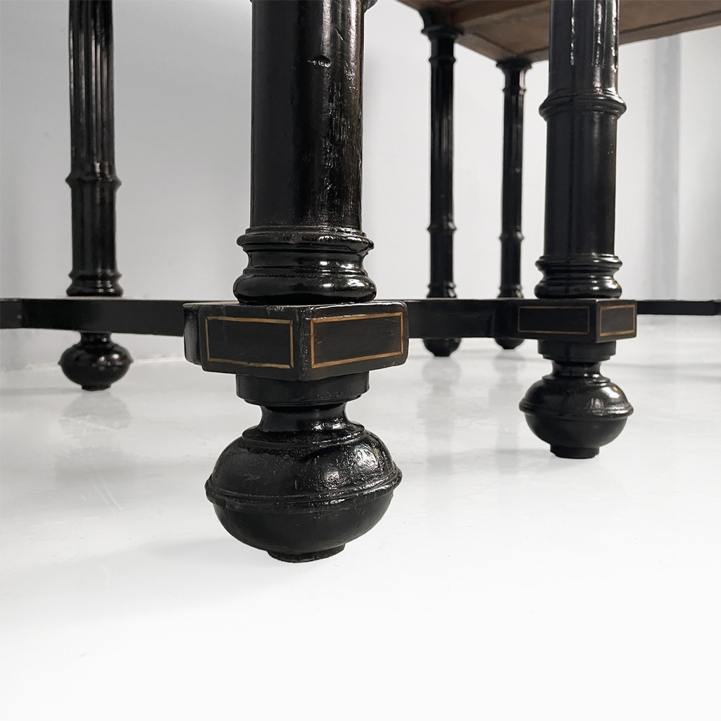 Scrivania in legno intarsiato, metà 1800 ca.