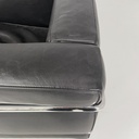 Poltrona LC2 di Le Corbusier, Jeanneret e Perriand per Cassina, 1980 ca.