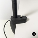 Lampada da tavolo in metallo verniciato nero e oro, 1970 ca.