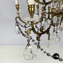 Lampadario a gocce in vetro e ottone, 1900-1950 ca.