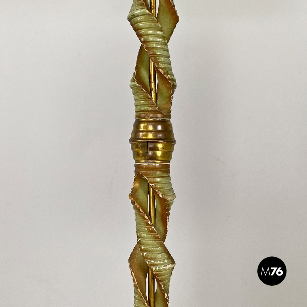 Lampada da terra in legno verde, ottone e tessuto, 1950 ca.