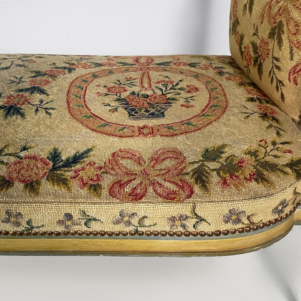 Panca in legno e tessuto, 1800 ca.