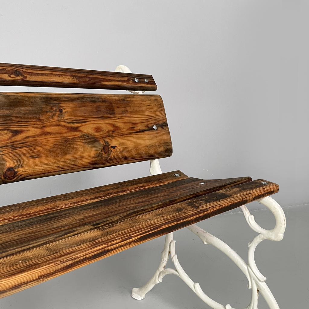 Panchina in legno e ghisa bianca, 1930 ca.