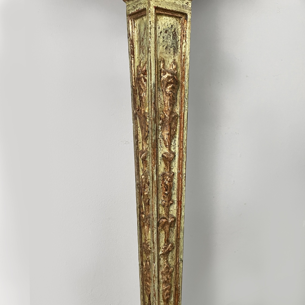 Consolle in legno verde e dorato, 1700 ca.