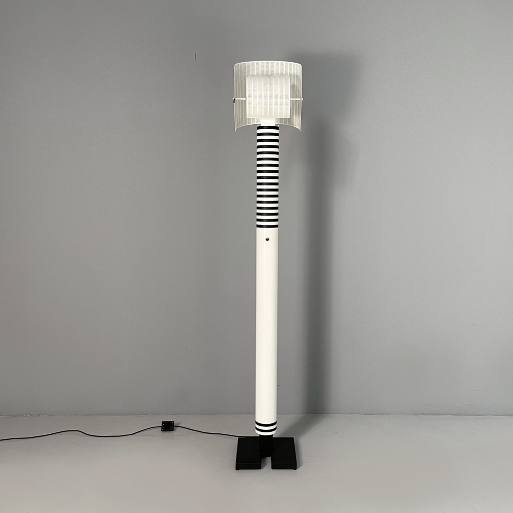 Lampada da terra Shogun di Mario Botta per Artemide, 1980 ca.