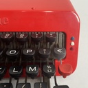 Macchina da scrivere Valentine di Ettore Sottsass e Perry A. King per Olivetti, 1970 ca. 