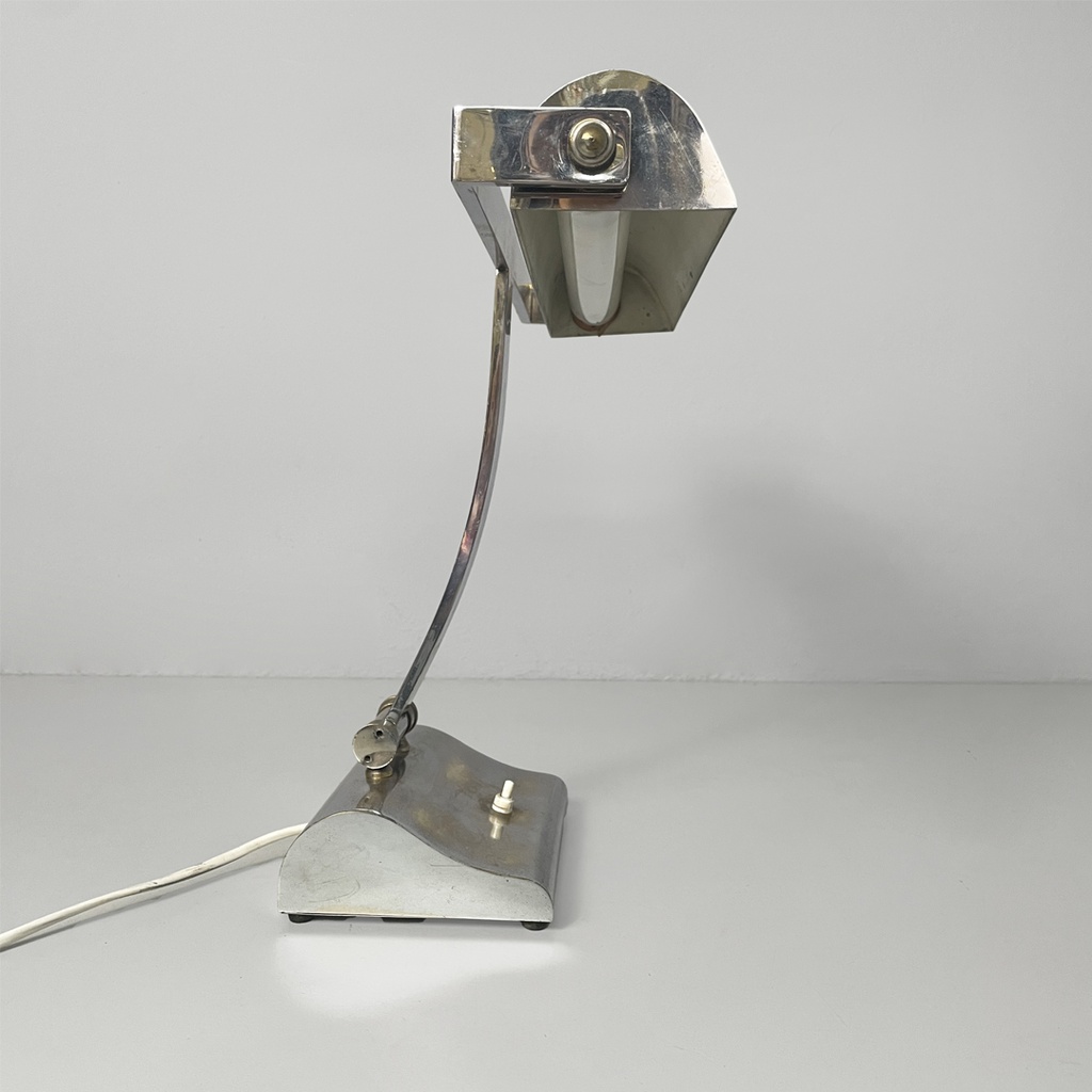 Lampada da tavolo in metallo, 1930 ca. 