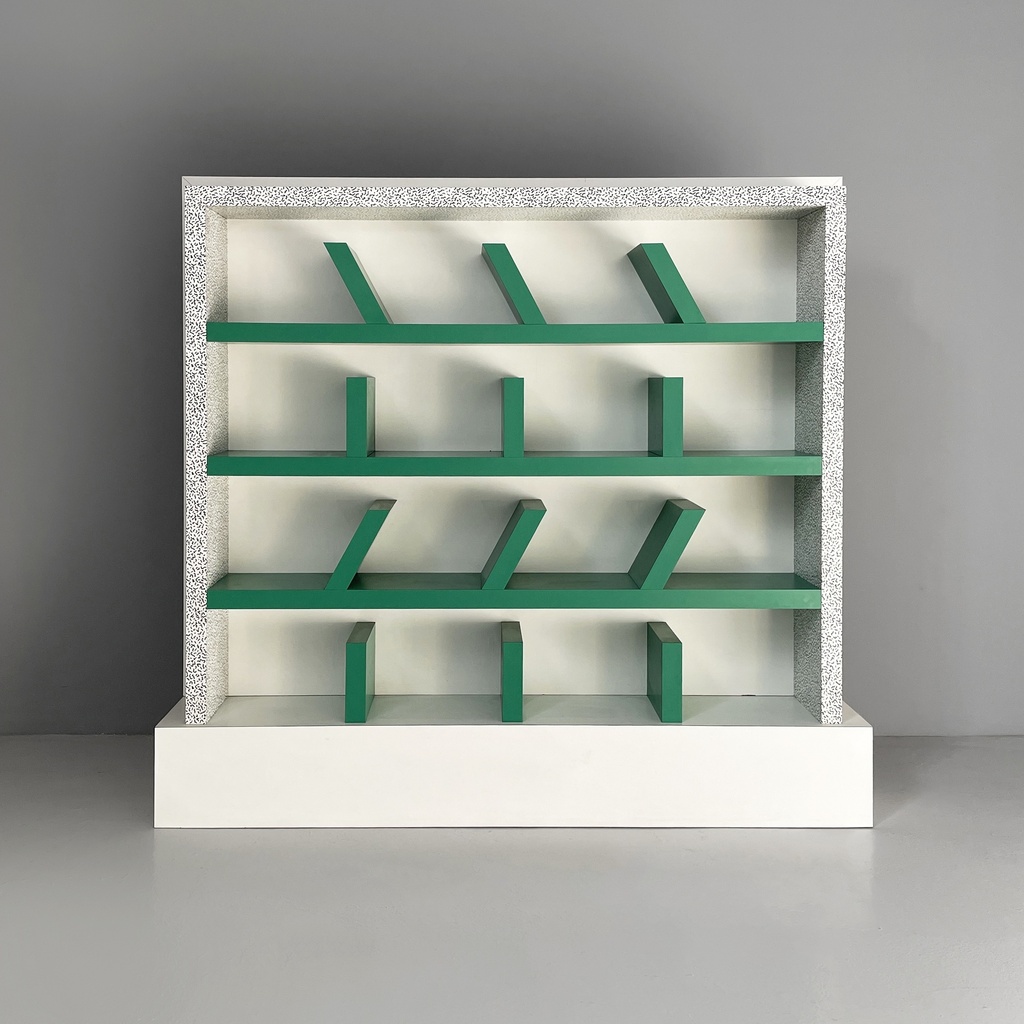 Libreria Suvretta di Ettore Sottsass per Memphis, 1981
