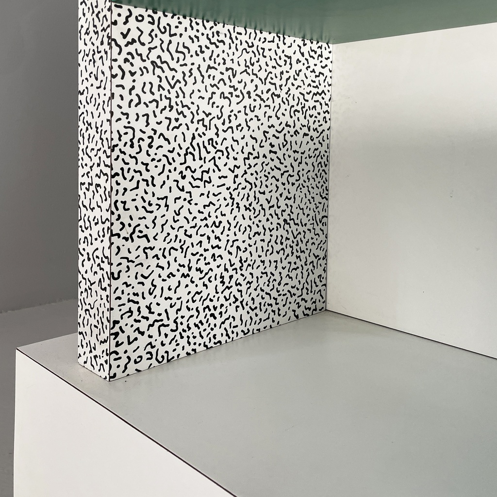 Libreria Suvretta di Ettore Sottsass per Memphis, 1981