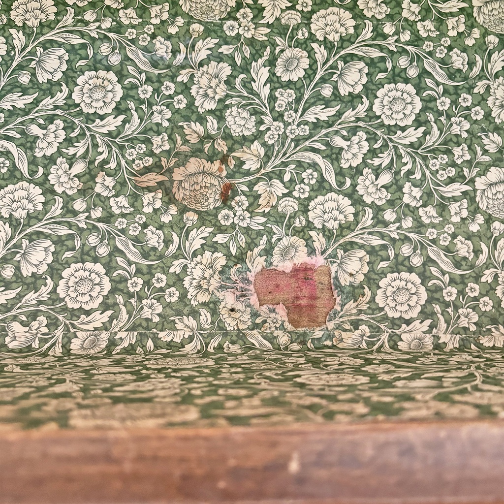 Cassettiera in legno, 1930 ca.