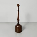 Fermaporta in legno, 1930 ca.