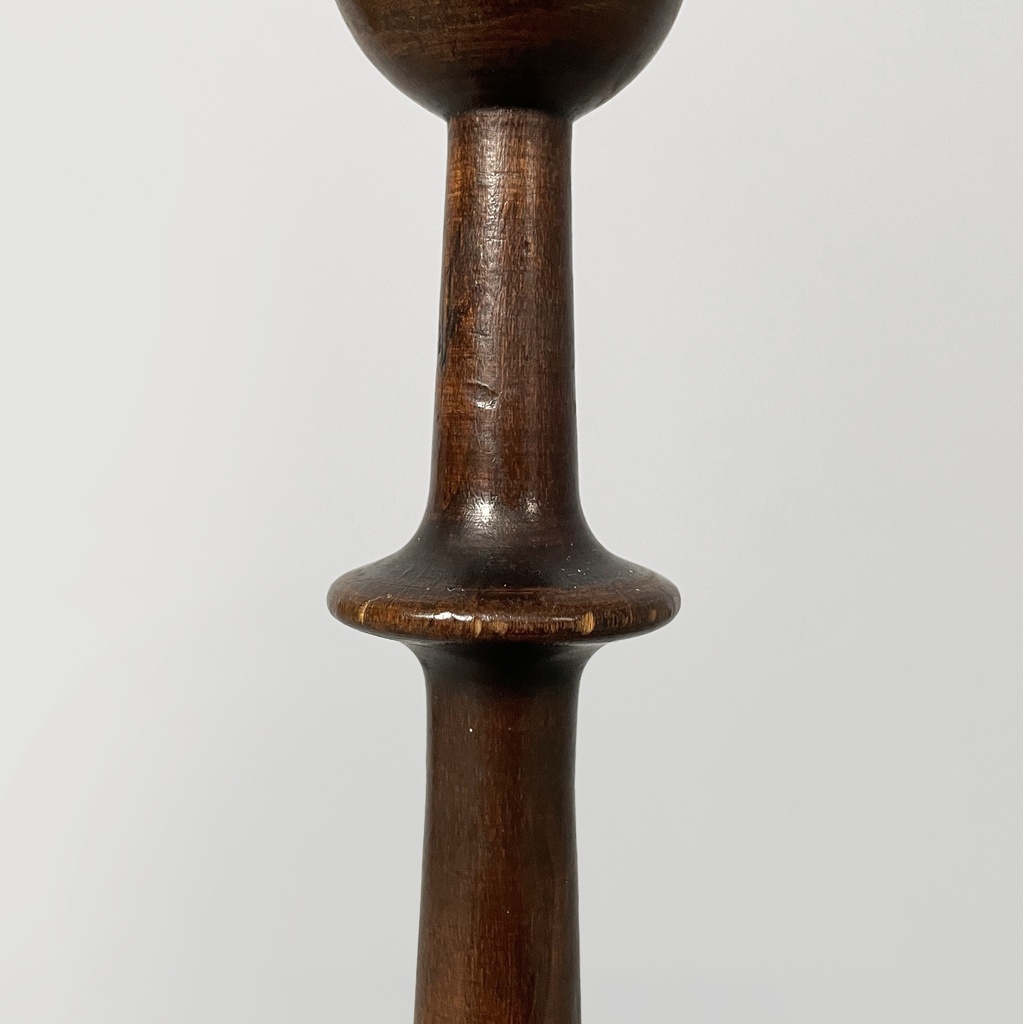Fermaporta in legno, 1930 ca.