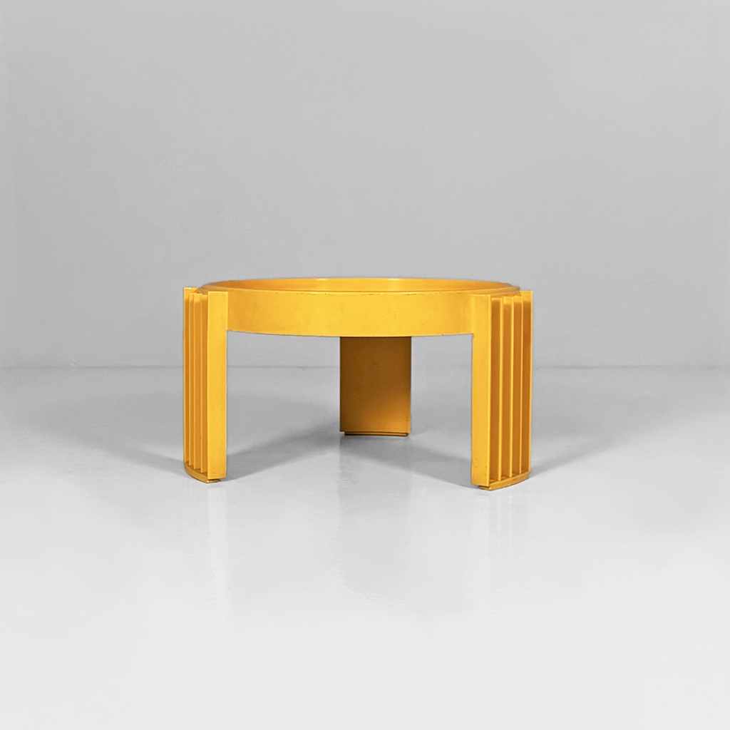 Tavoli da caffè impilabili di Gianfranco Frattini per Cassina, 1967